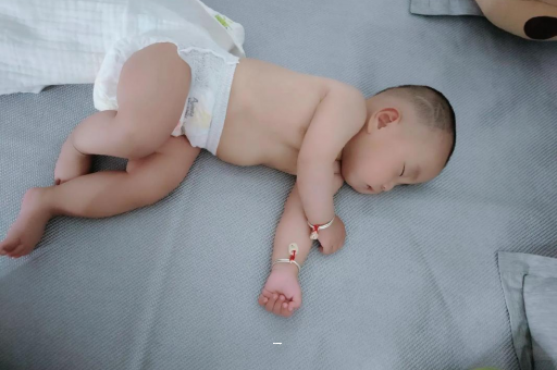 滕州孕妇肚脐周围发青